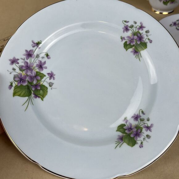 HTF VTG Royal Grafton Fine Bone China “Violets” Teacup Saucer Plate Trio England - Picture 13 of 14
